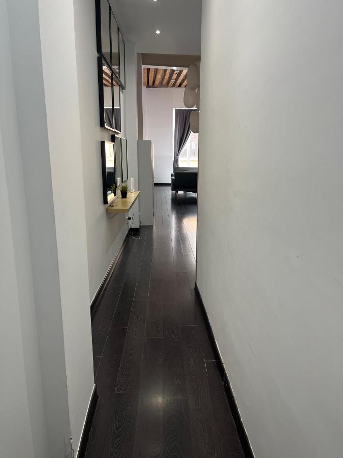 Carretas Duplex Exterior Izquierda Apartment Madrid Exterior photo