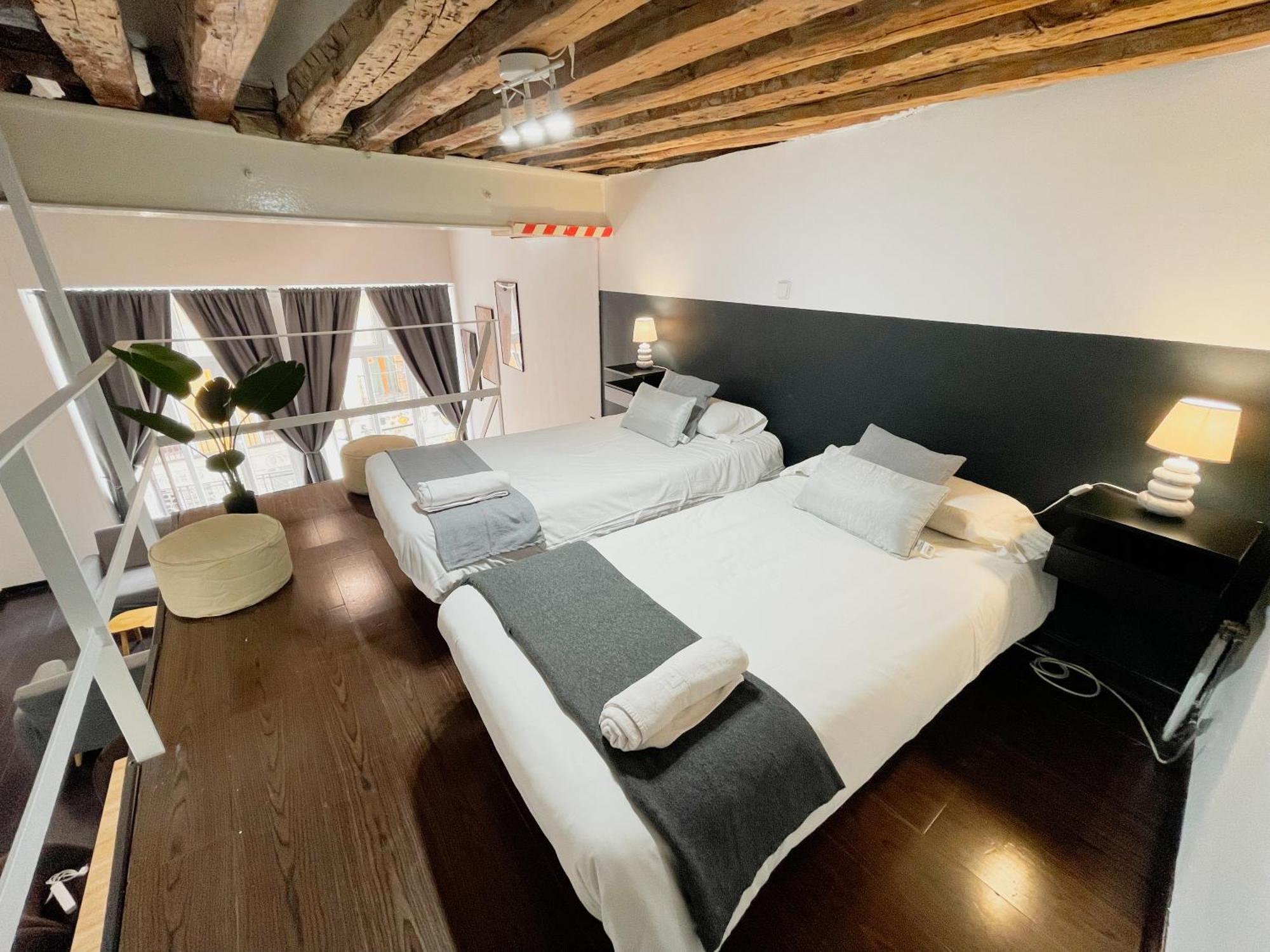 Carretas Duplex Exterior Izquierda Apartment Madrid Exterior photo