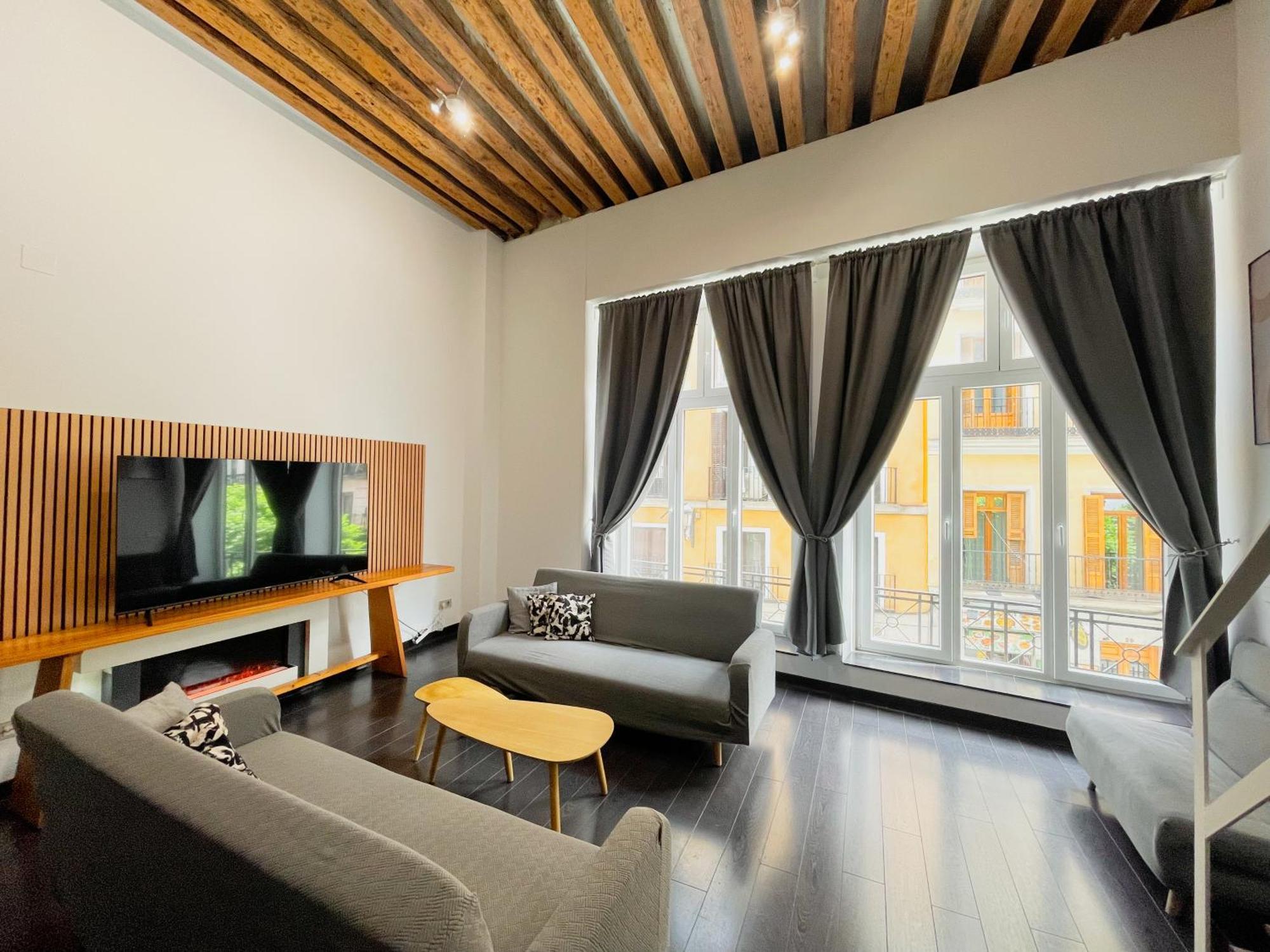 Carretas Duplex Exterior Izquierda Apartment Madrid Exterior photo